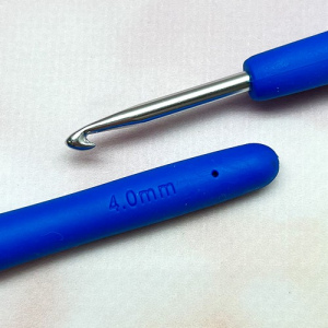 Гачок з гумовою ручкою 4 мм