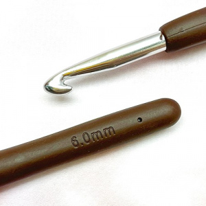 Гачок з гумовою ручкою 6 мм